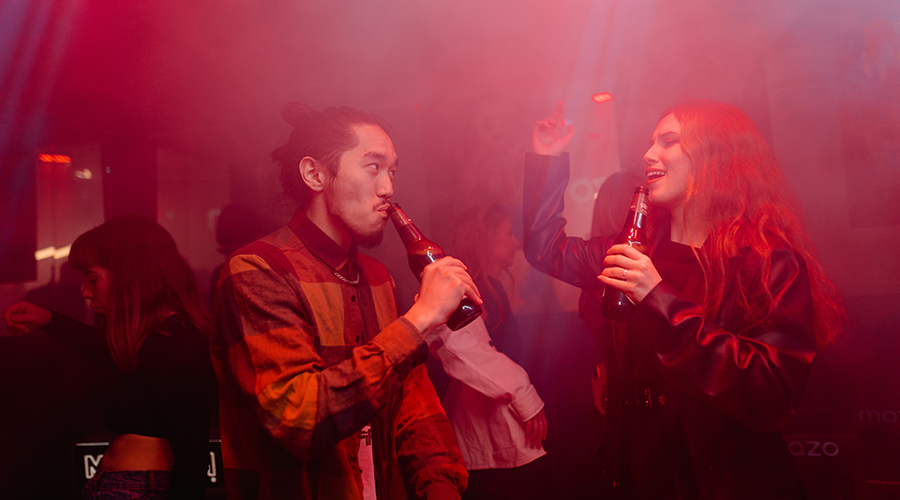 How to Organize the Best Party for Adults